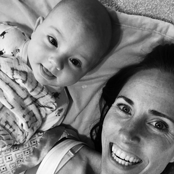 Meet your Posher, Amanda - Picture 1 of 1